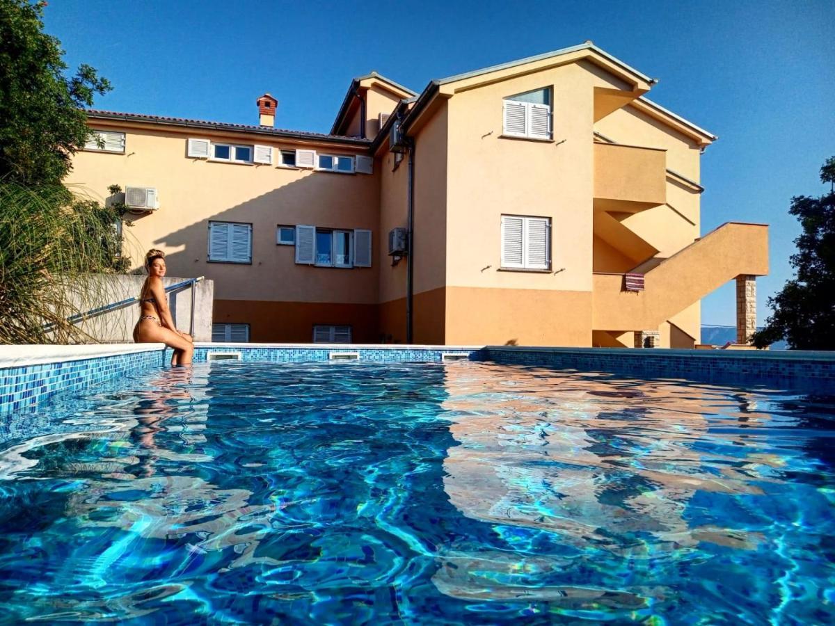 Apartmani Jaric نوفي فينودولسكي المظهر الخارجي الصورة